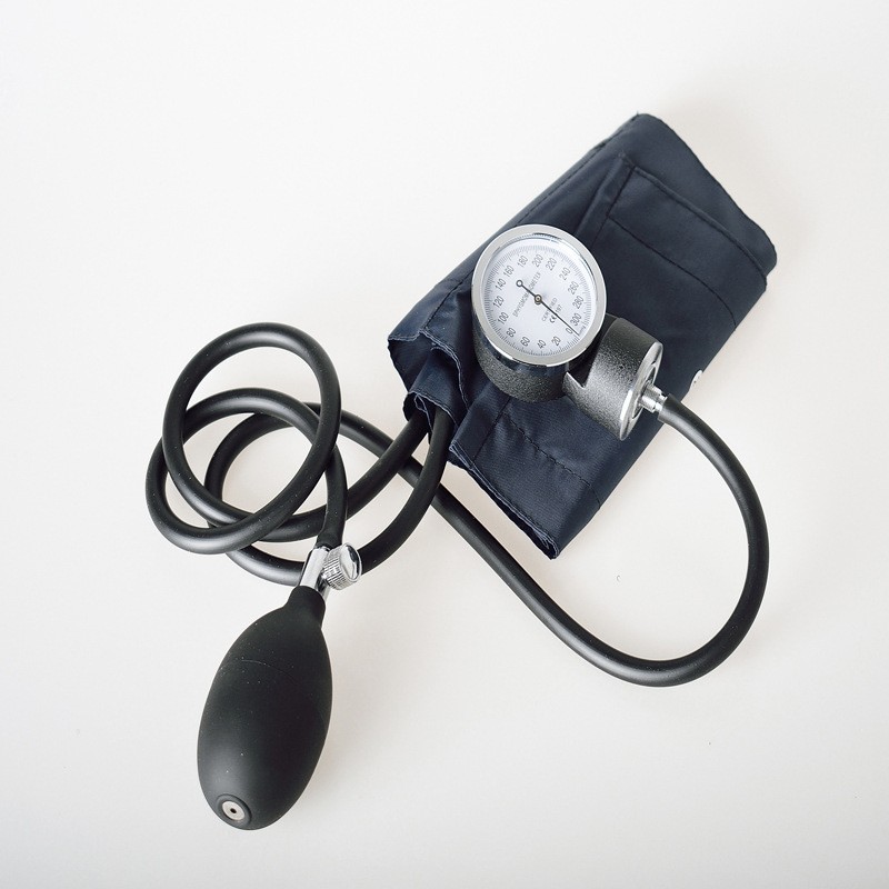 Aneroid sphygmomanometer